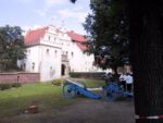 August 2004